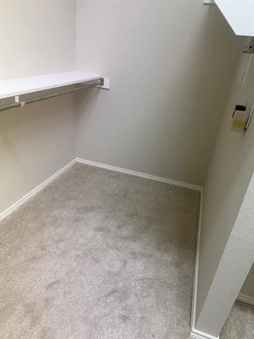 Building Photo - 2004 Golden Oak Dr