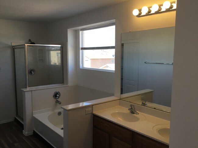 Building Photo - 3833 Oasis Springs Rd NE