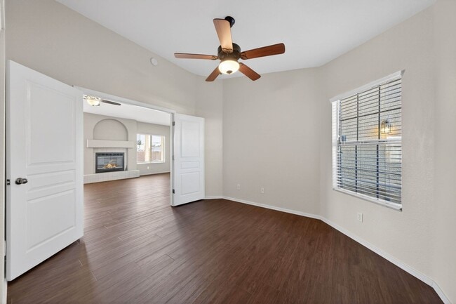 Building Photo - 3824 Plaza De La Yerba
