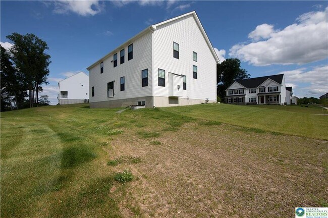 Building Photo - 8548 Lafayette Ln