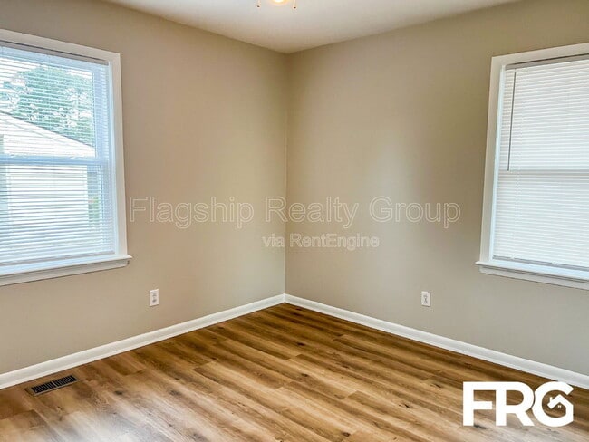 Building Photo - 118 Nancy Drive Rd