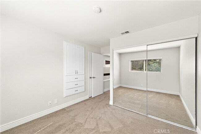 Building Photo - 24645 Sutton Ln