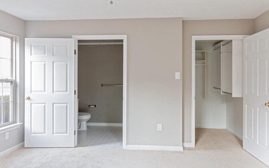 Building Photo - 9745 Reese Farm Rd