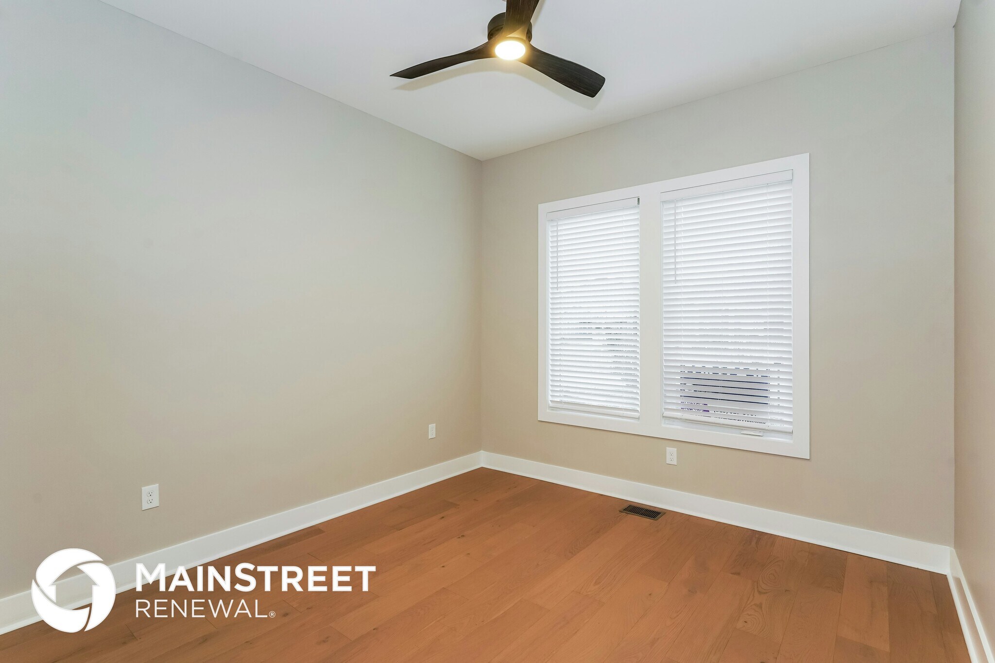 Building Photo - 2142 Oakland St