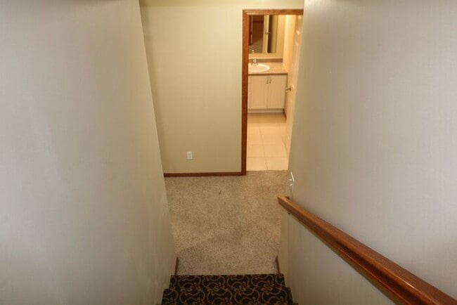 Building Photo - $2,695 | 4 Bedroom, 3.5 Bathroom Multi Floor Town Home | No Pets Allowed | Available for August 1...