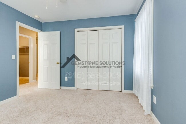 Building Photo - 1035 Watauga Ct