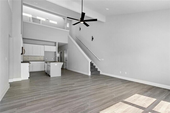 Building Photo - 657 Sun Meadows Loop