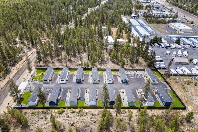 Building Photo - Welcome to Drafter Valley! Spring Into Sav...