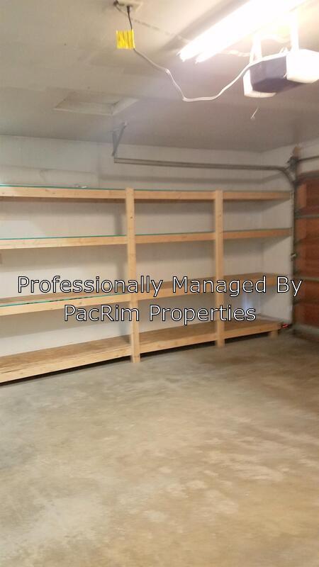Building Photo - 1720 Commodore Dr