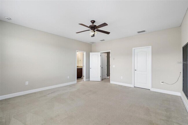 Building Photo - 4123 Windcrest Dr