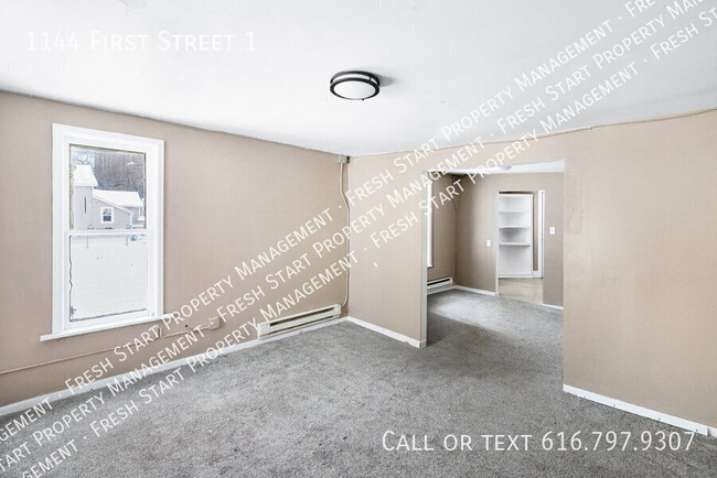 Building Photo - 1144 First Street 1-