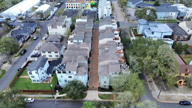 Building Photo - 1434 Wichita St