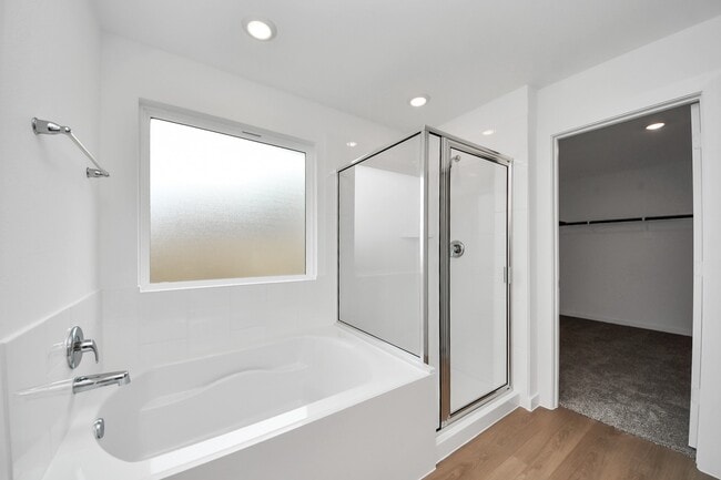 Building Photo - 9106 Serene Hvn Dr
