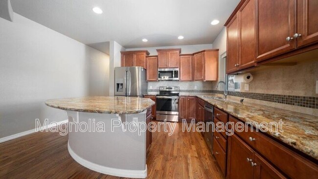 Building Photo - 9916 Wolf Lake Drive