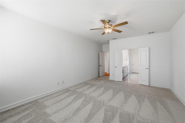 Building Photo - 4365 Knight St