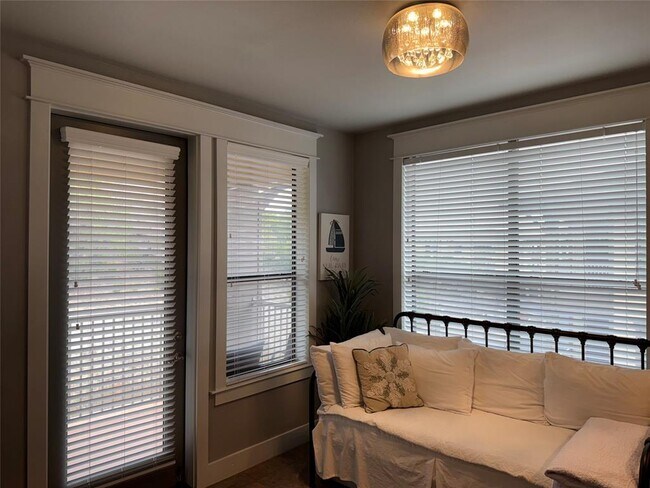 Building Photo - 17808 Maritime Point