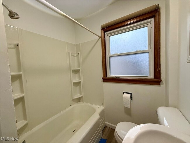 Building Photo - 1253 Sevilla Ave