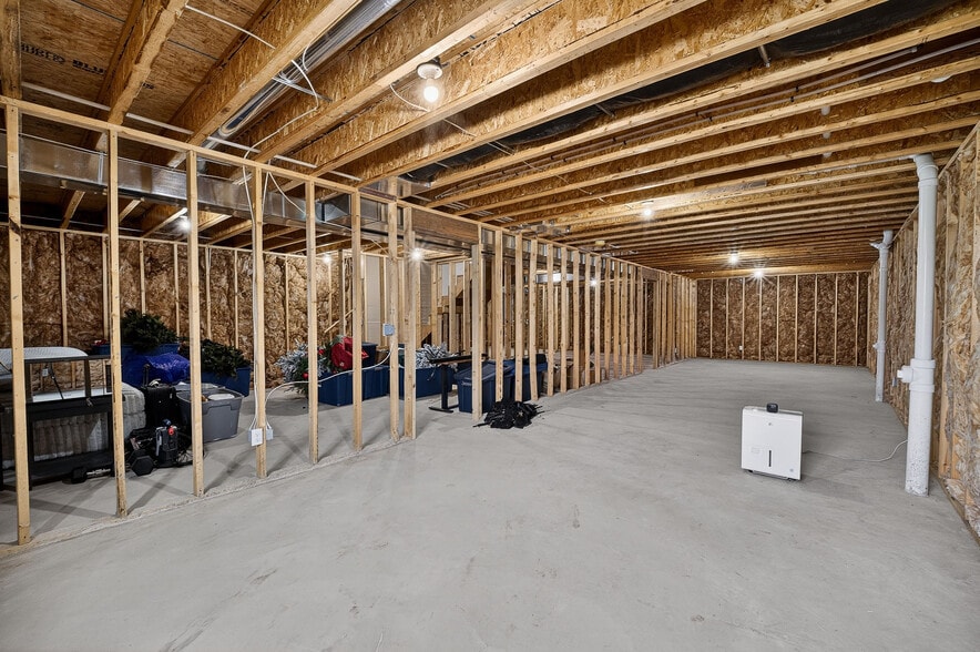 Building Photo - 1425 21st St