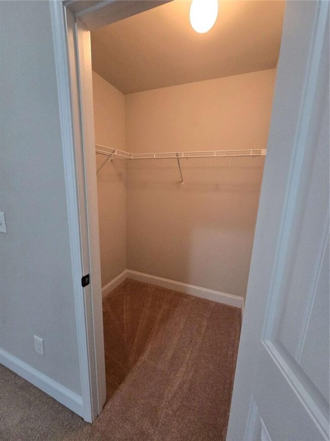 Building Photo - 1429 Stone Ridge Ct