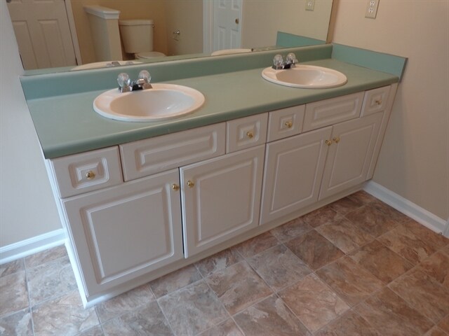 Building Photo - 48 Cambridge Ct