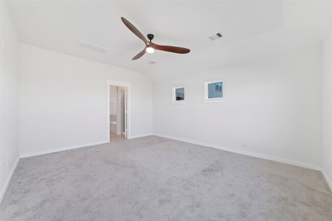 Building Photo - 4712 Peony Grn Dr