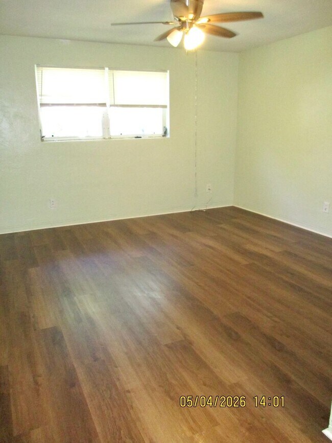Building Photo - Charming 3 bedroom 1 bathroom Daytona Beach