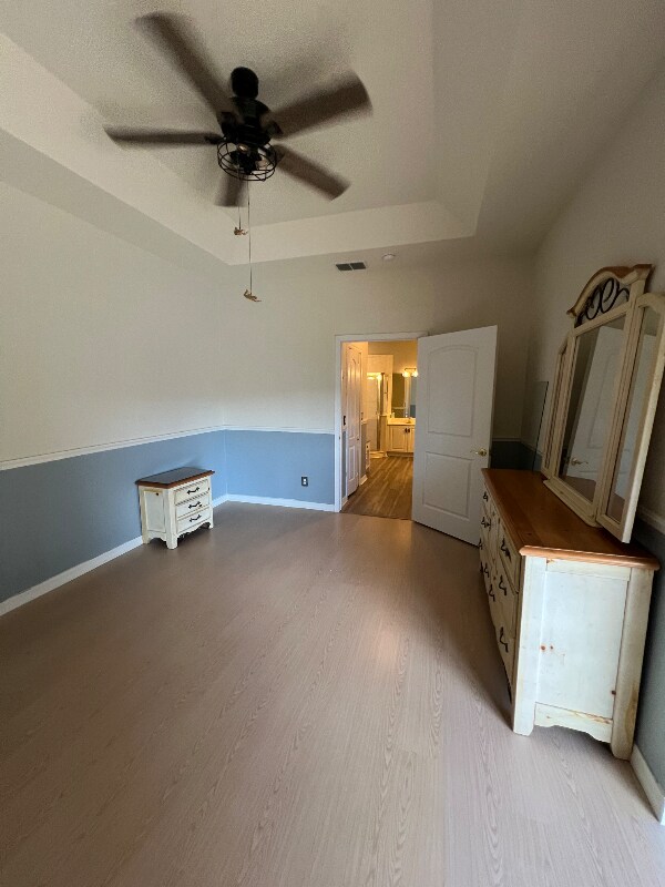Building Photo - 616 Mirror Lakes Falls Ln
