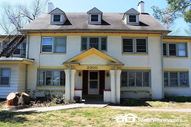 Building Photo - 2300 Beaver Ave