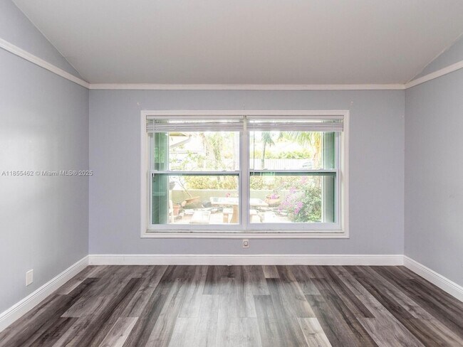 Building Photo - 9939 Majestic Way