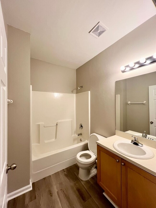 Building Photo - Location, Location! Completely Remodeled Spacious 3BR/2BR!