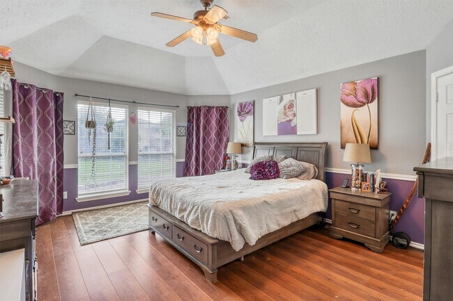 Building Photo - 506 Taskwood Dr