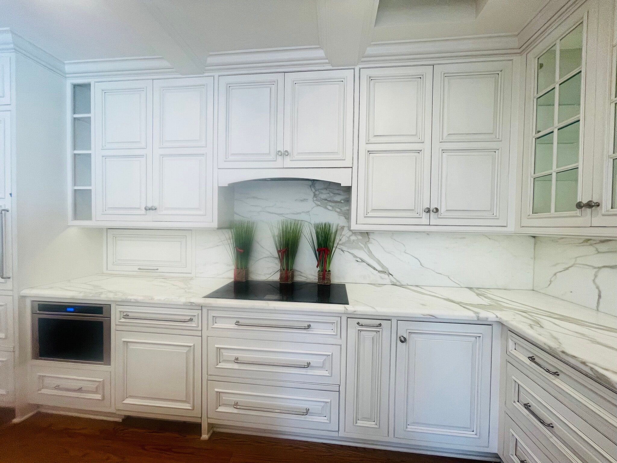 Building Photo - 200 Iris Way