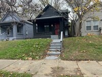 Building Photo - 2633 W Kentucky St