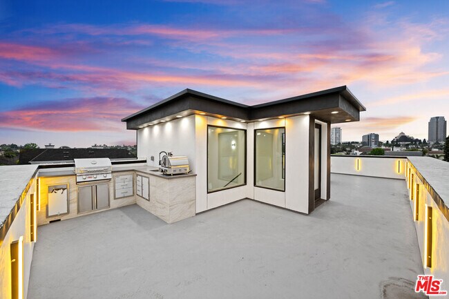 Building Photo - 1439 Edris Dr