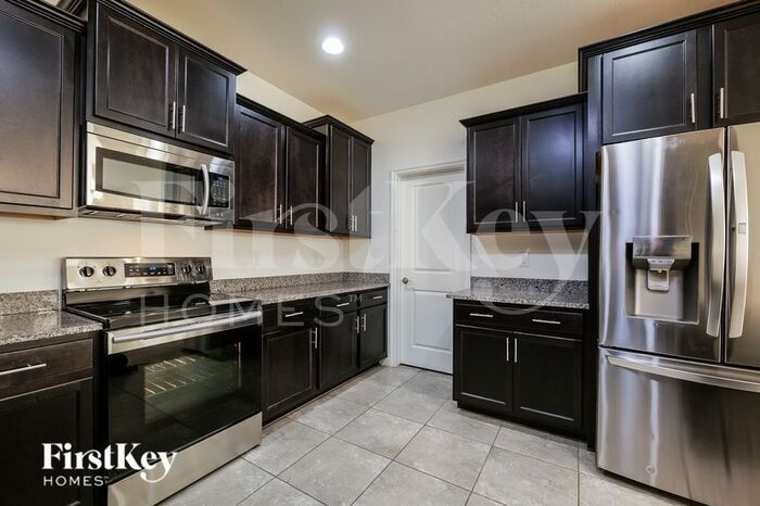 Building Photo - 264 N 69th Pl