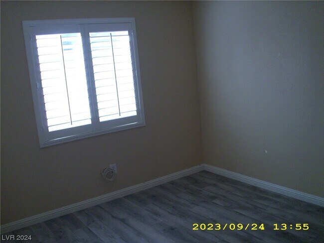 Building Photo - 8788 Rio Grande Falls Ave