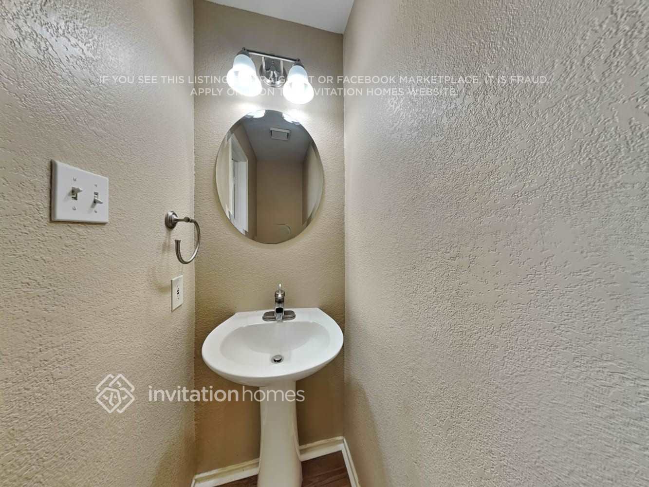 Building Photo - 504 Sea Rim Dr