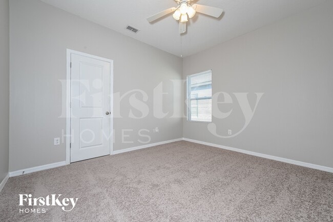 Building Photo - 3056 Gibraltar Blvd