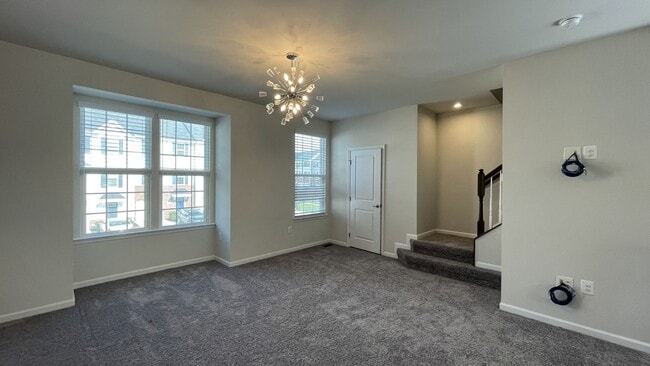 Building Photo - 3-Level Townhouse in Stafford