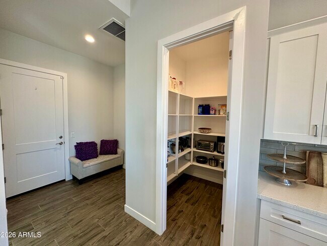 Building Photo - 15412 E Palo Brea Ln