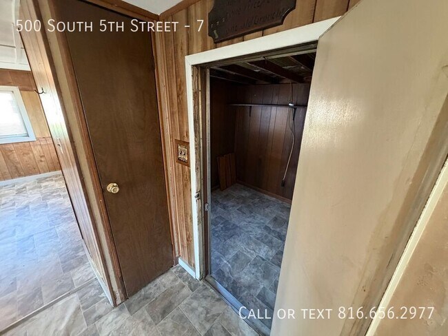 Building Photo - 500 S 5th St