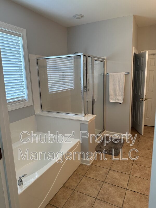 Building Photo - 103 Keller Springs Ct