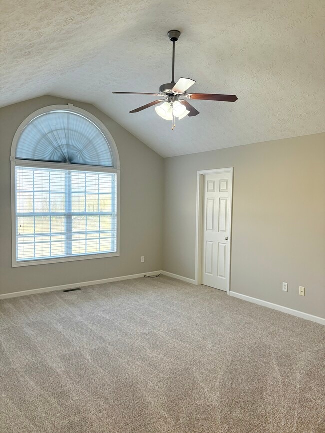 Building Photo - 409 Cedar Hollow Dr