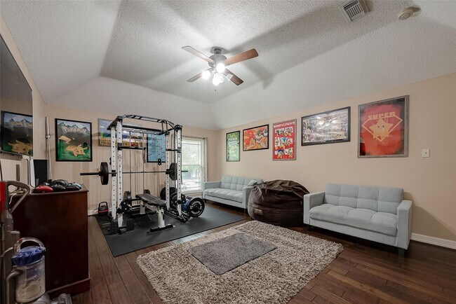 Building Photo - 17102 Misty Creek Dr