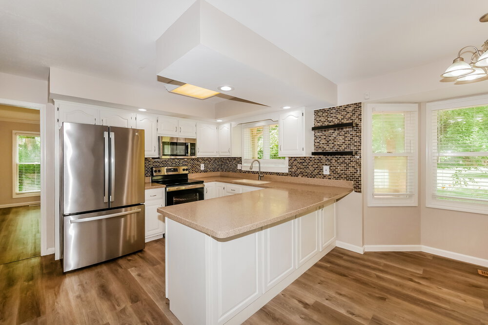 Building Photo - 100 Abbey Rd