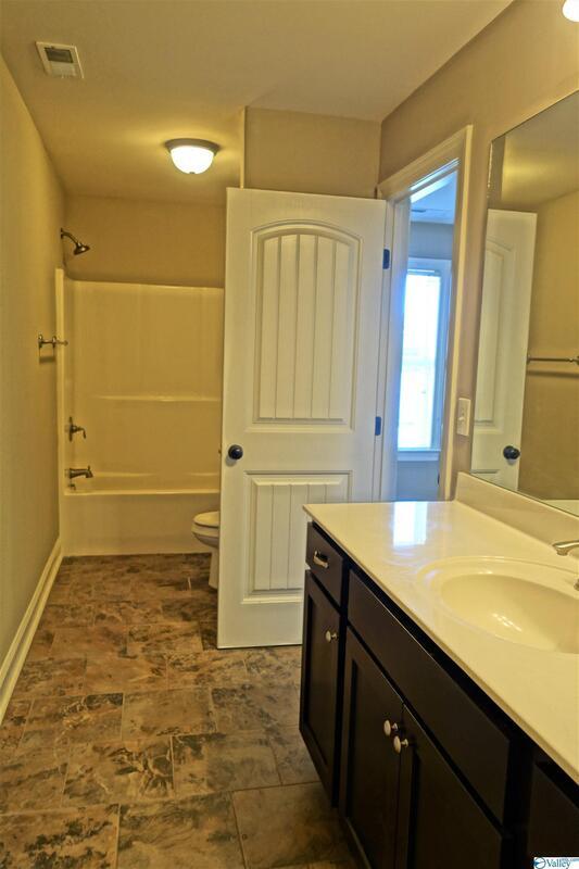 Building Photo - 1121 Towne Creek Pl NW