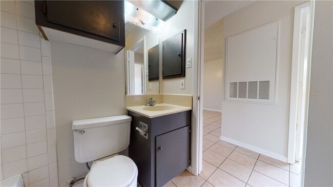 Building Photo - 814 Concho Pl