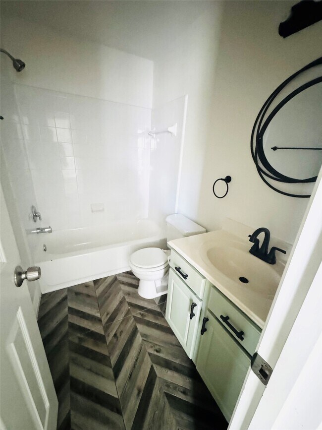 Building Photo - 4914 Kale Garden Ct