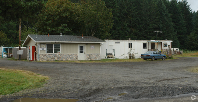 Primary Photo - Saginaw Trailer Court