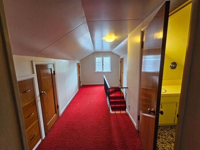 Building Photo - 303KENT